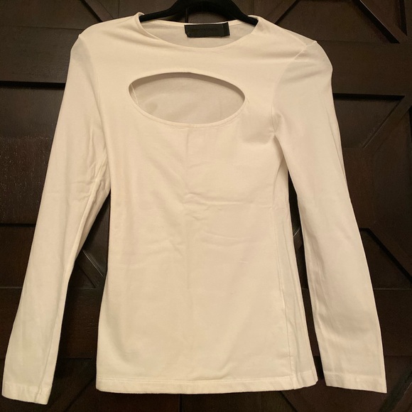Tops - Sexy white top